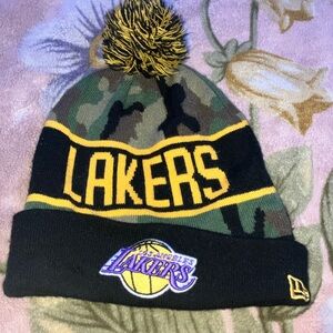 Lakers camo beanie